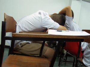 Sleeping_students